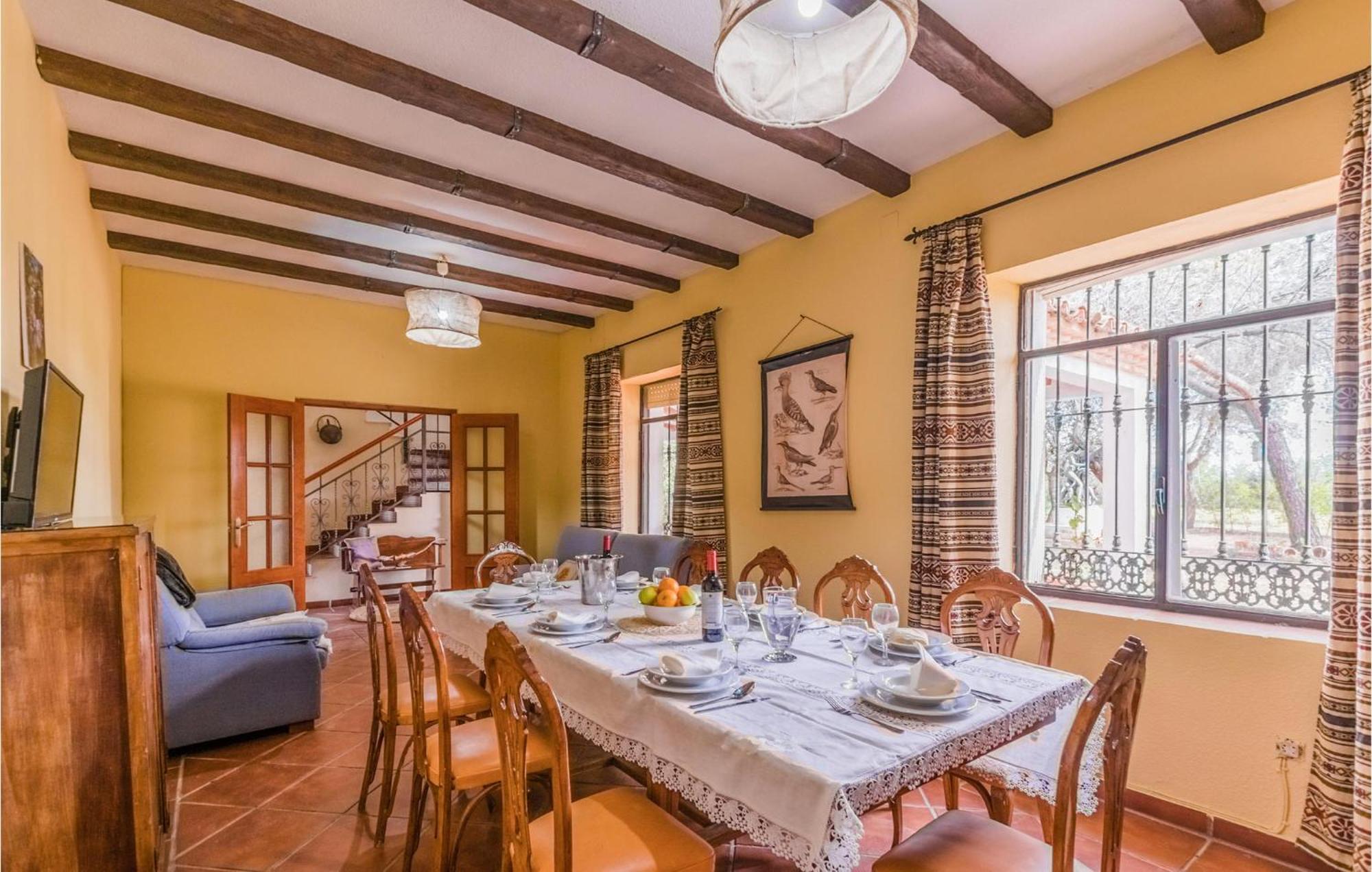 Gorgeous Home In Aldeaquemada With Swimming Pool Exterior foto